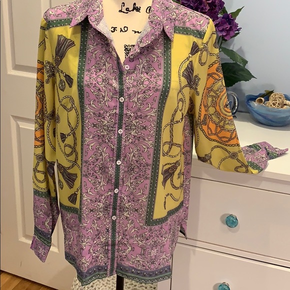 Scarf Print Long Sleeve Button Up Collared Top - Picture 4 of 5